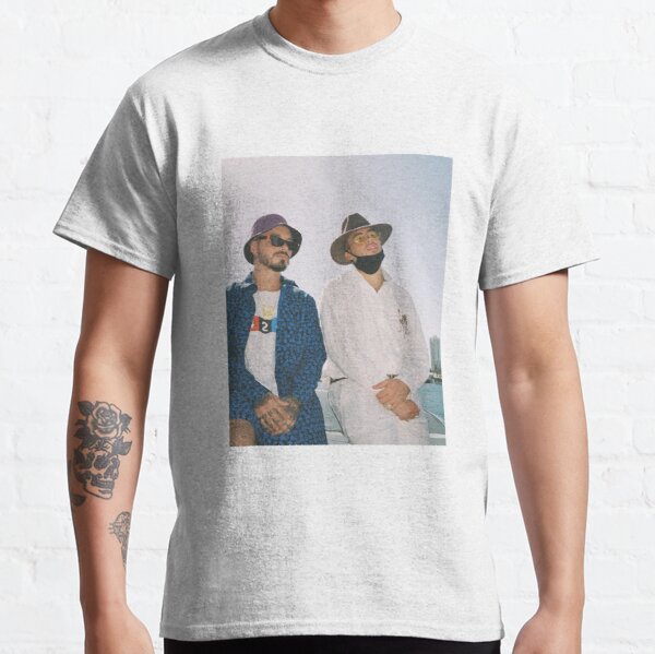 BAD BUNNY J BALVIN Oasis Ocean Classic T-Shirt RB3107 product Offical Bad Bunny Merch
